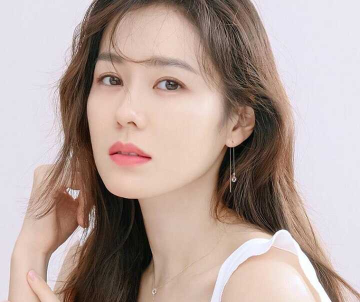 Hút mỡ nọng cằm