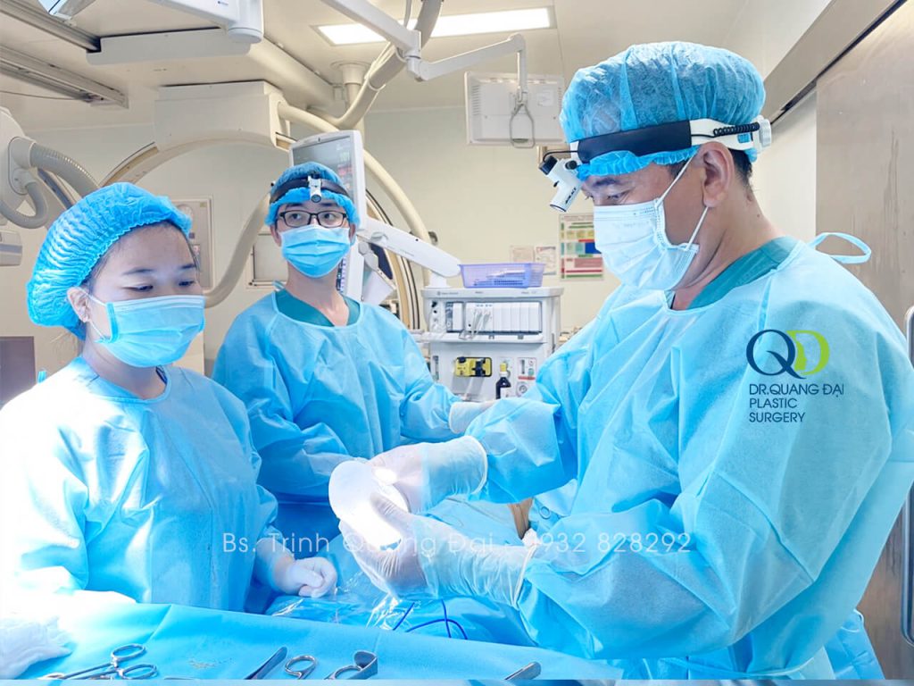 Ca phẫu thuật Nâng ngực bác sĩ Đại